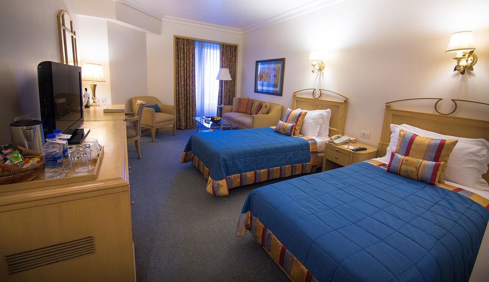 The Orchid Hotel Mumbai Vile Parle Екстер'єр фото A room at the Hilton San Francisco